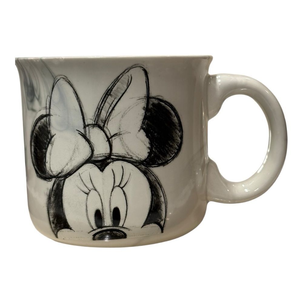 Disney Black and White‎ Minnie Mouse Mug